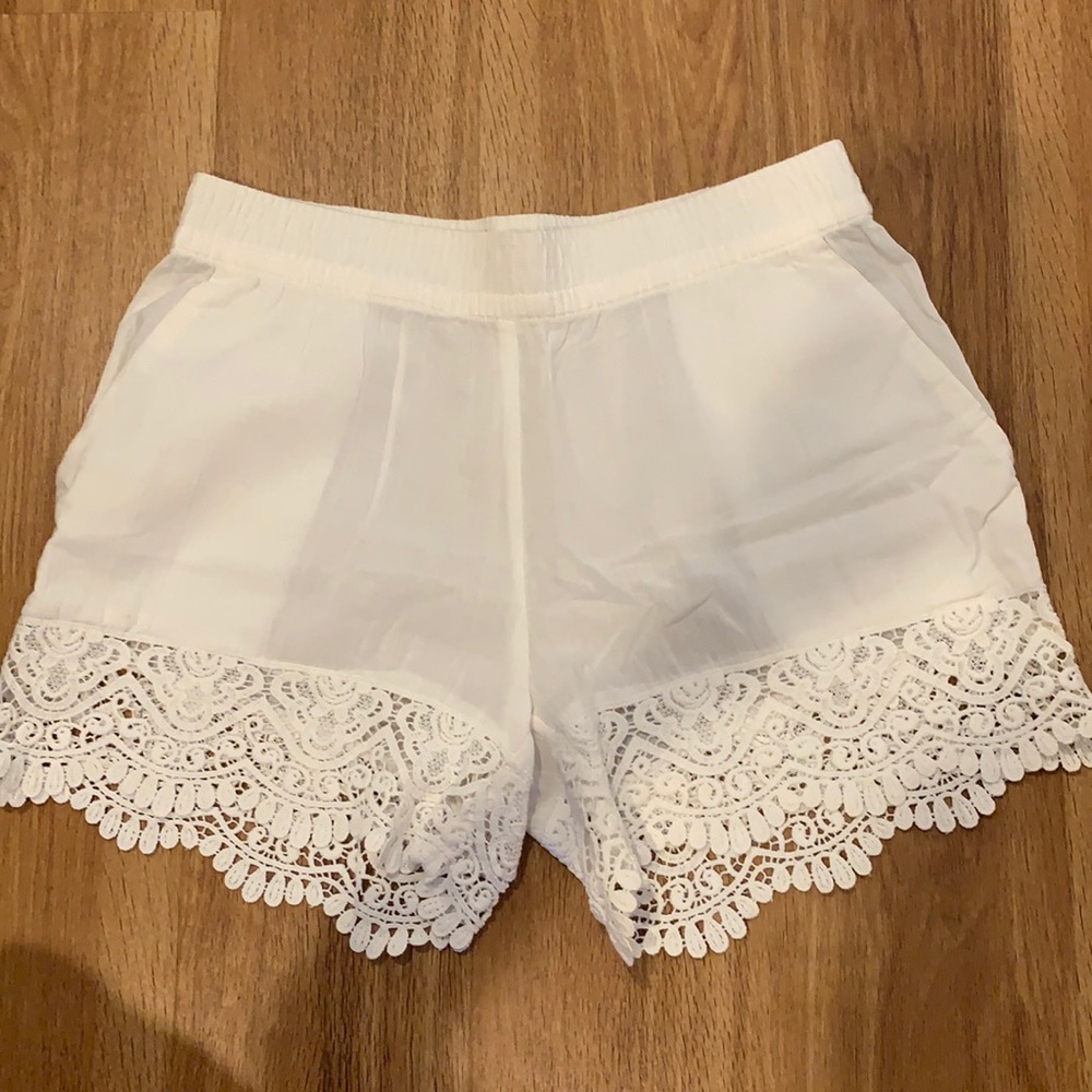 White shorts perfect for summertime